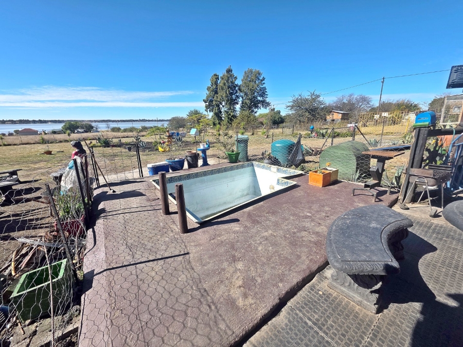2 Bedroom Property for Sale in Oranjeville Free State